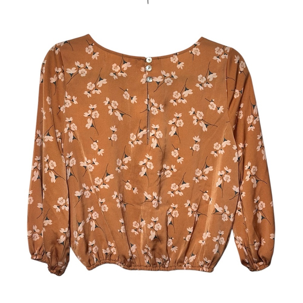 Saltwater Luxe Becca Blouse Floral Pattern Silky Feel Lightweight Size Medium - Picture 2 of 5